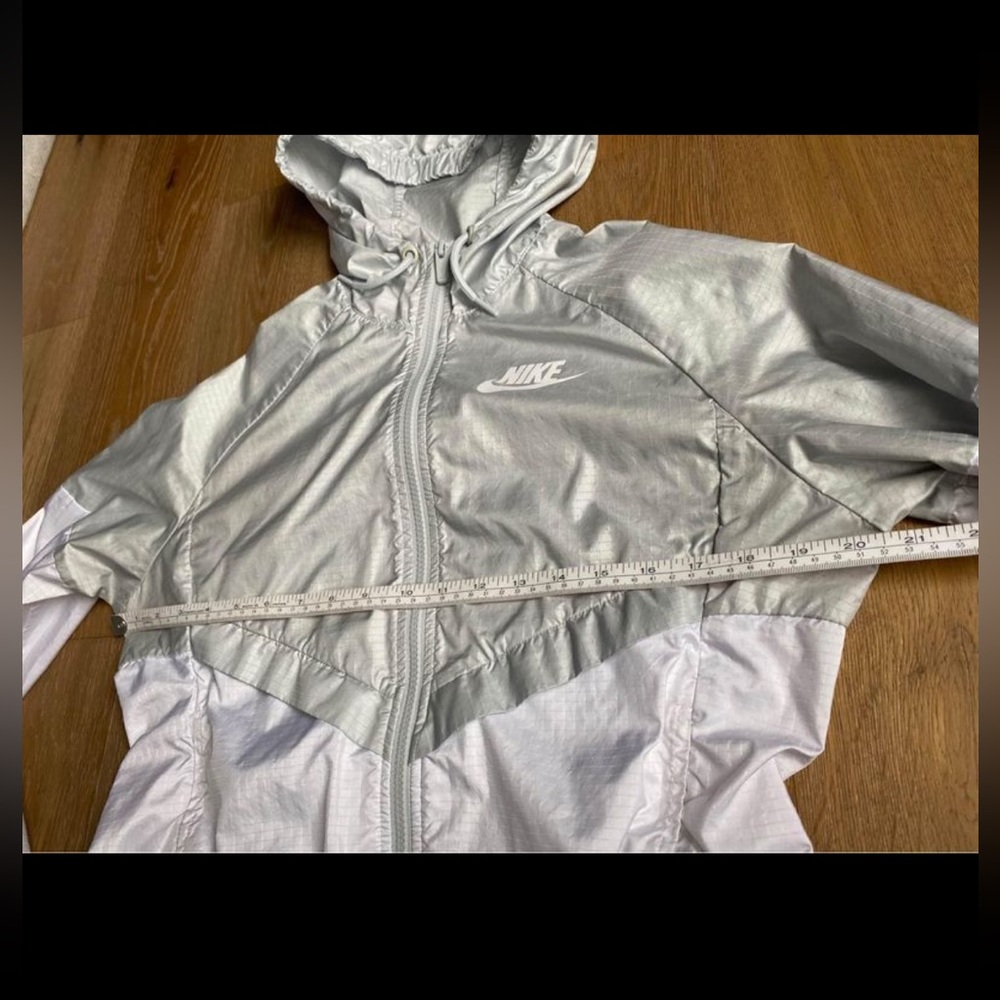 Nike Small/Medium Windbreaker Jacket, Nike Jacket - image 8